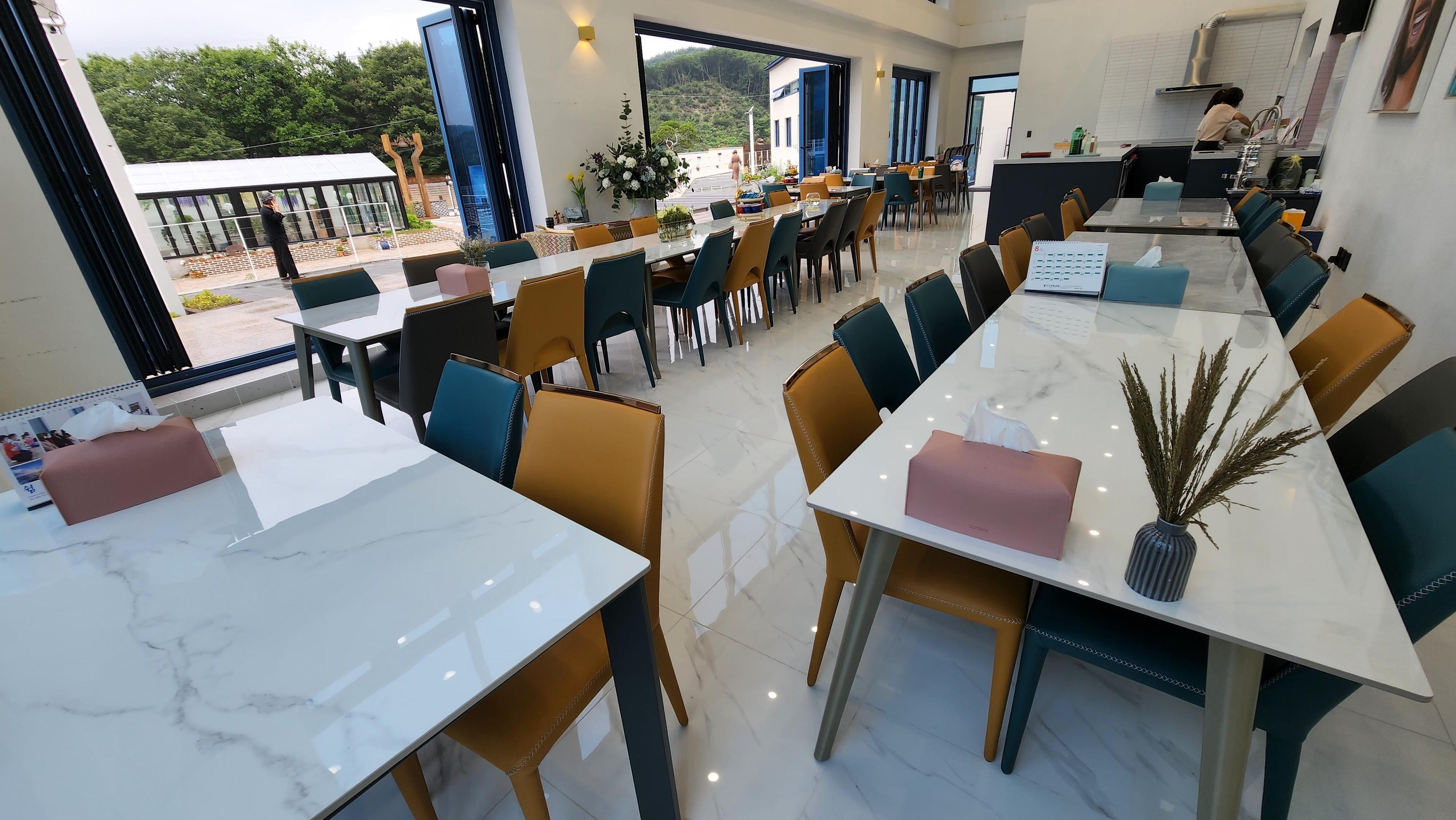 cafe2